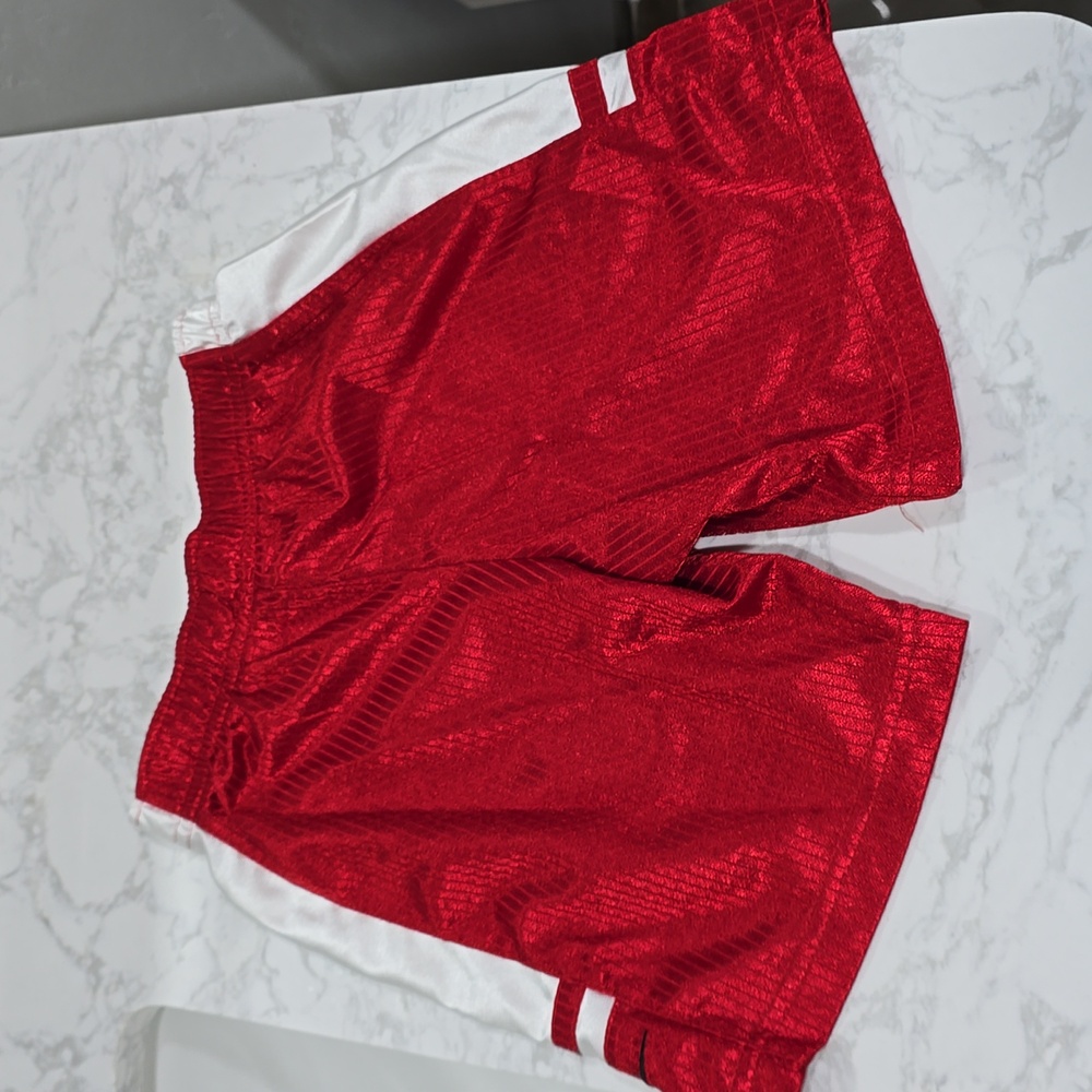 Nike Red and White Shorts Kids Size 5 - Picture 3 of 11